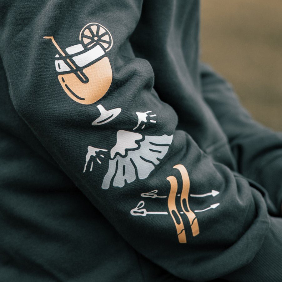 Organic "Aprés Ski Club" Hoodie