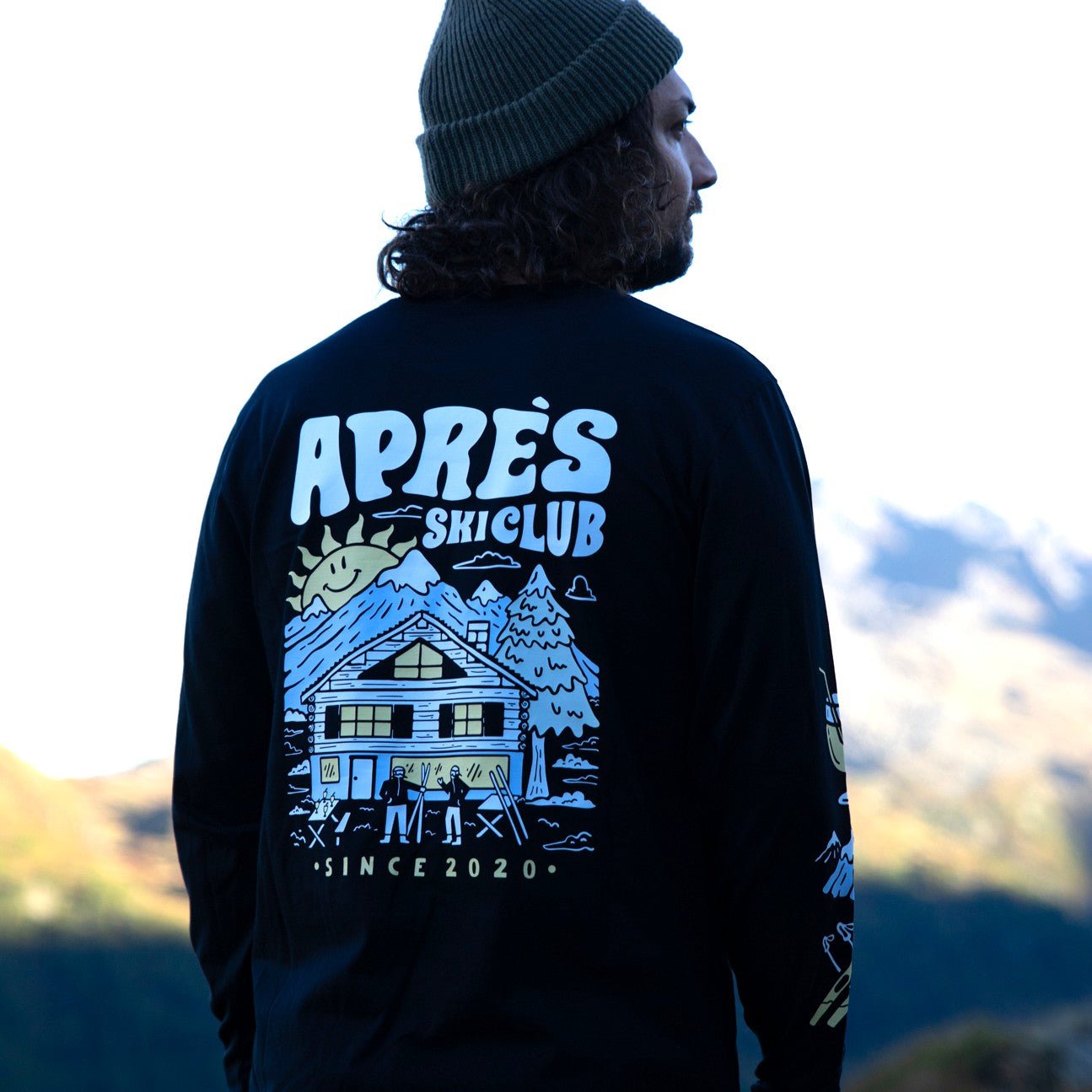 Organic "Aprés Ski Club" Long Sleeve Tee