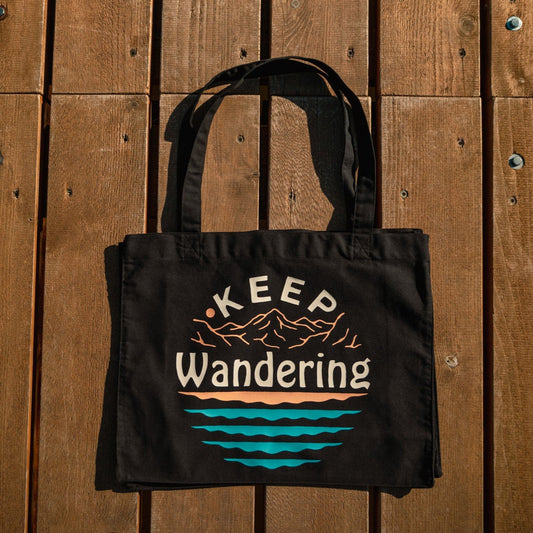 "Keep wandering" Tote Bag